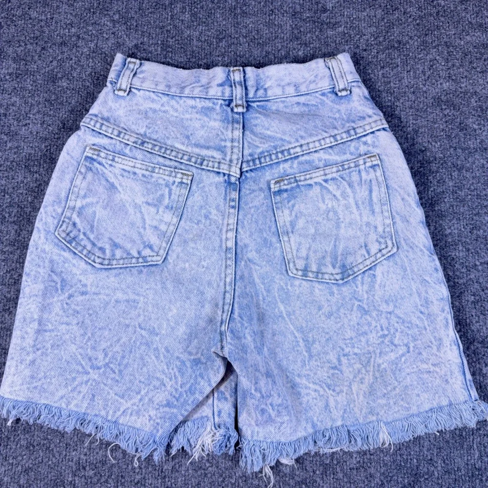 Vintage  Beverly Hills Denim Co Acid Wash High Waist Jean Shorts 80s/90s Size 3